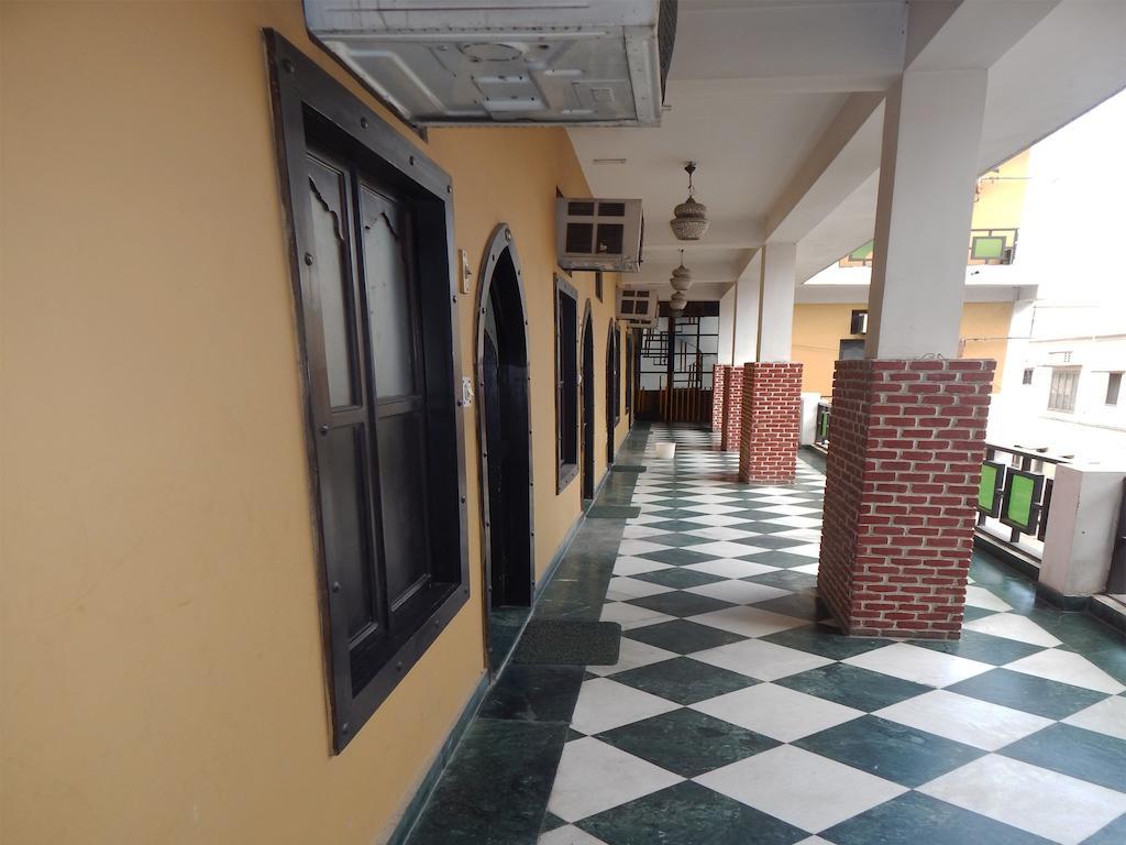 Hotel Chitra Heritage Haridwār Exterior photo